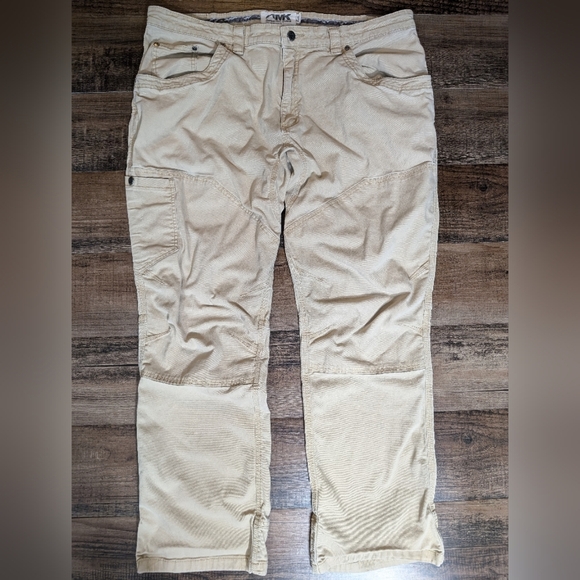Mountain Khakis Heavyweight Articulated Knee Canvas Pants Size 42x32 In Khaki